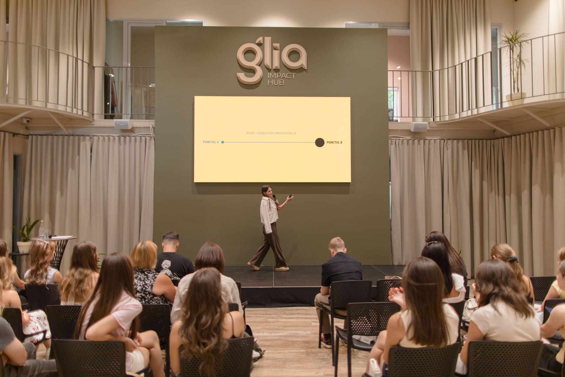 Glia gathering